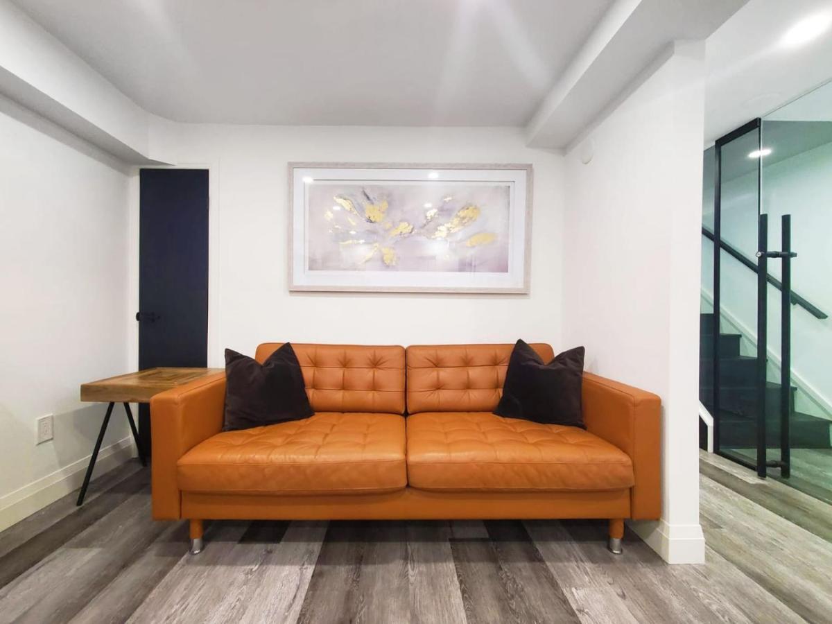 Renovated Guest Suite Near The Lake & High Park In Toronto! Zewnętrze zdjęcie